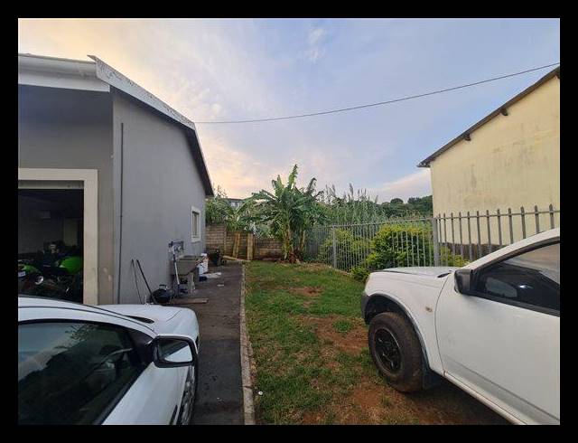 3 BEDROOM HOUSE FOR SALE IN GROVE END